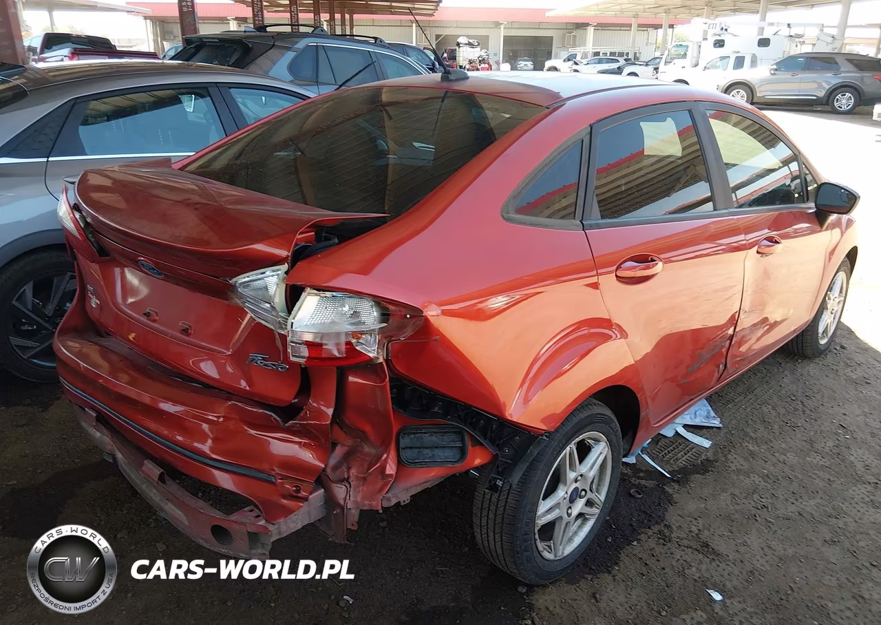 2018 Ford Fiesta Se VIN:3FADP4BJ7JM142974 - 4