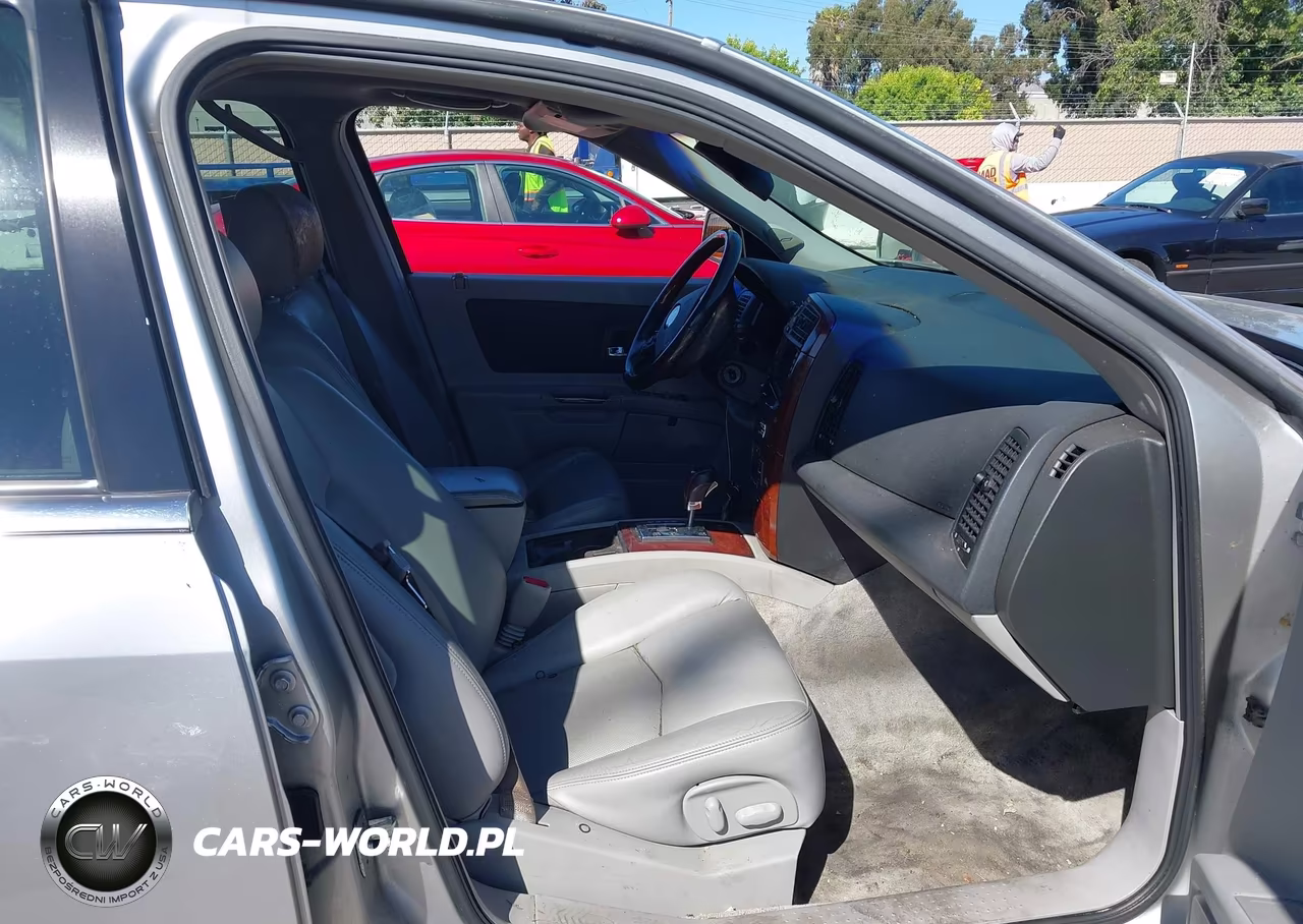 2004 Cadillac Srx V8 VIN:1GYDE63AX40111231 - 5