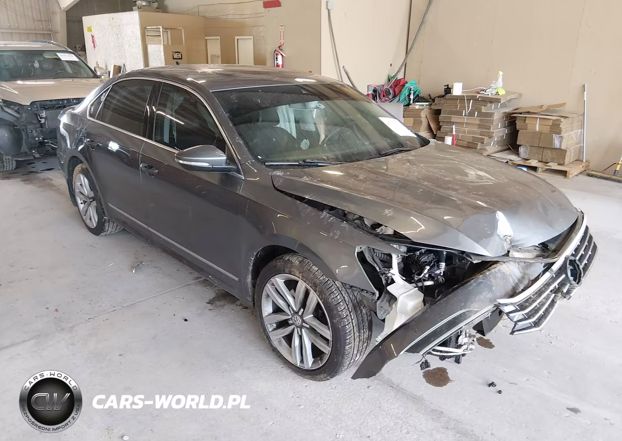2017 Volkswagen Passat 1.8T Sel Premium – zdjęcie 1 z 17