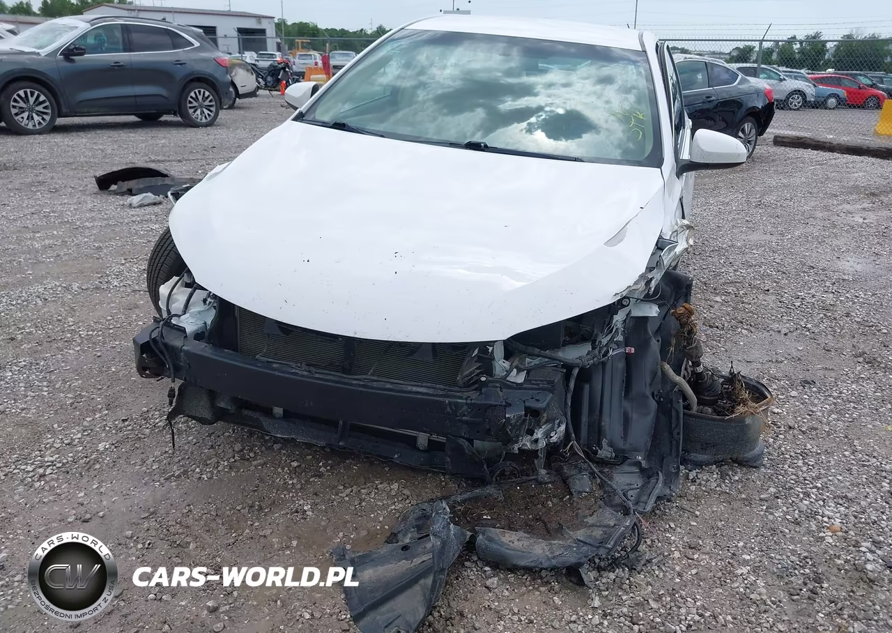 2017 Toyota Camry Le VIN:4T1BF1FK4HU718222 - 6