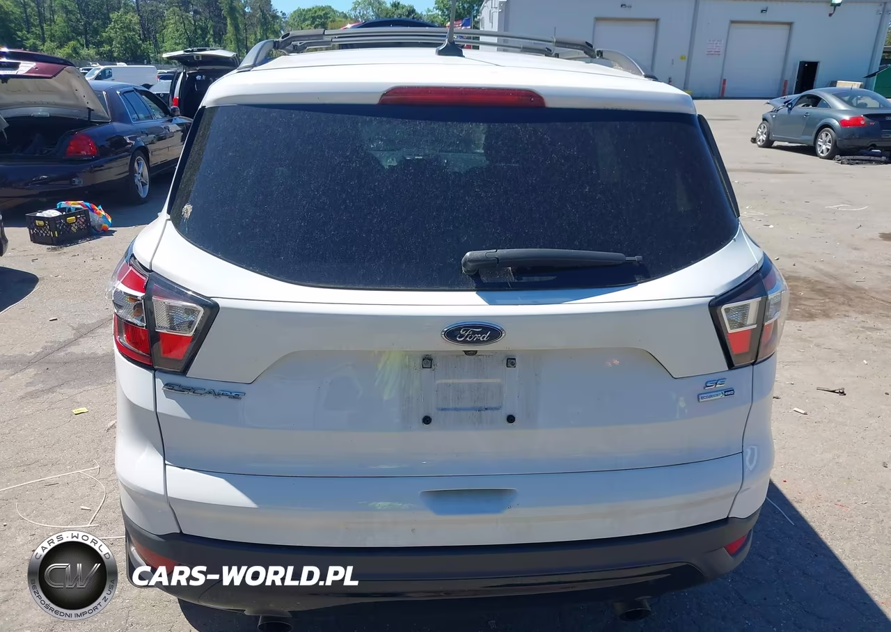 2018 Ford Escape Se VIN:1FMCU9GD6JUA68470 - 16