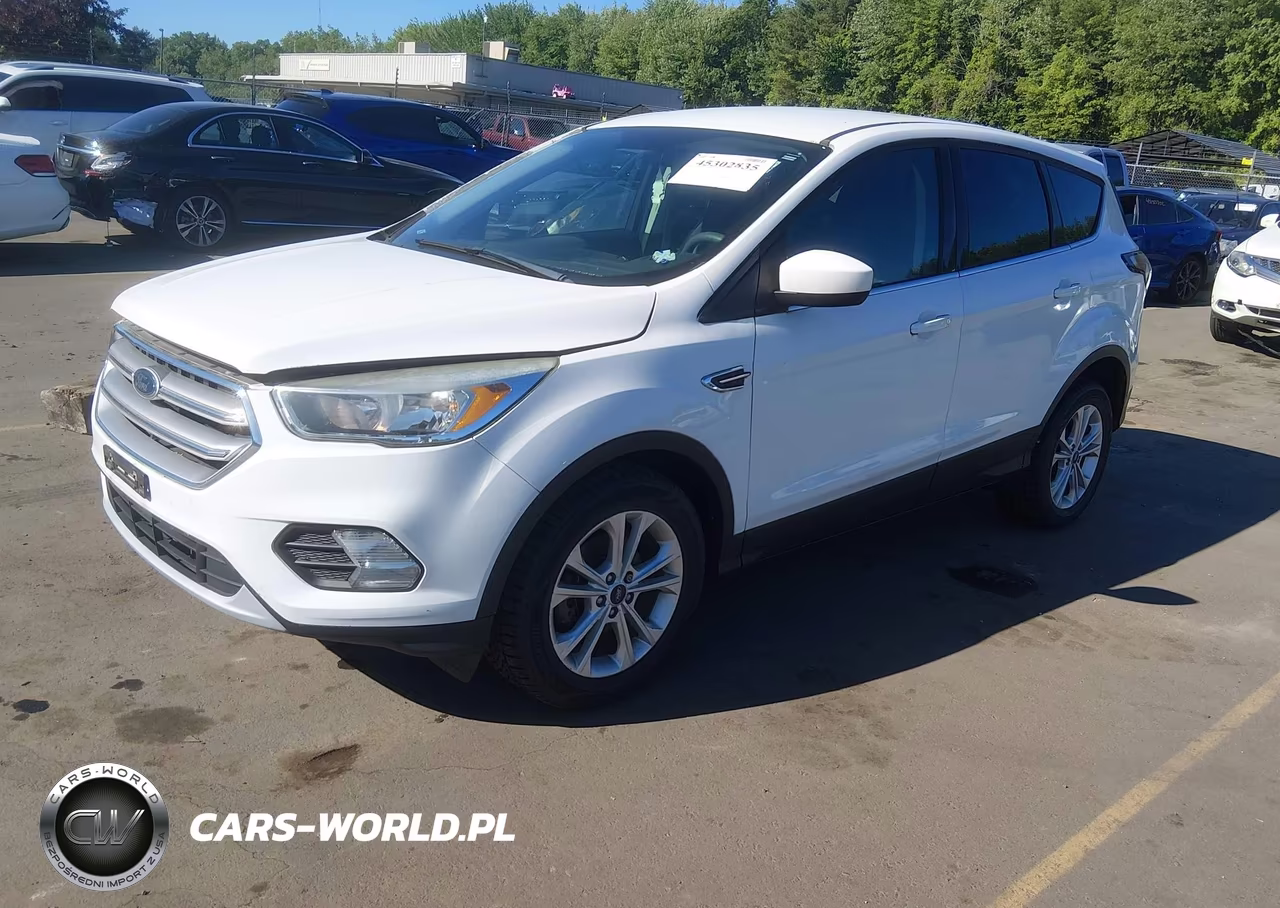 2017 Ford Escape Se VIN:1FMCU0GDXHUA36112 - 2