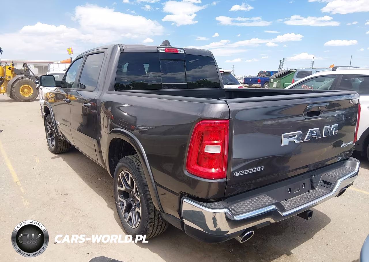 2026 Ram 1500 Laramie 4X4 5'7 Box VIN:3C6SRFJP0T4170817 - 3