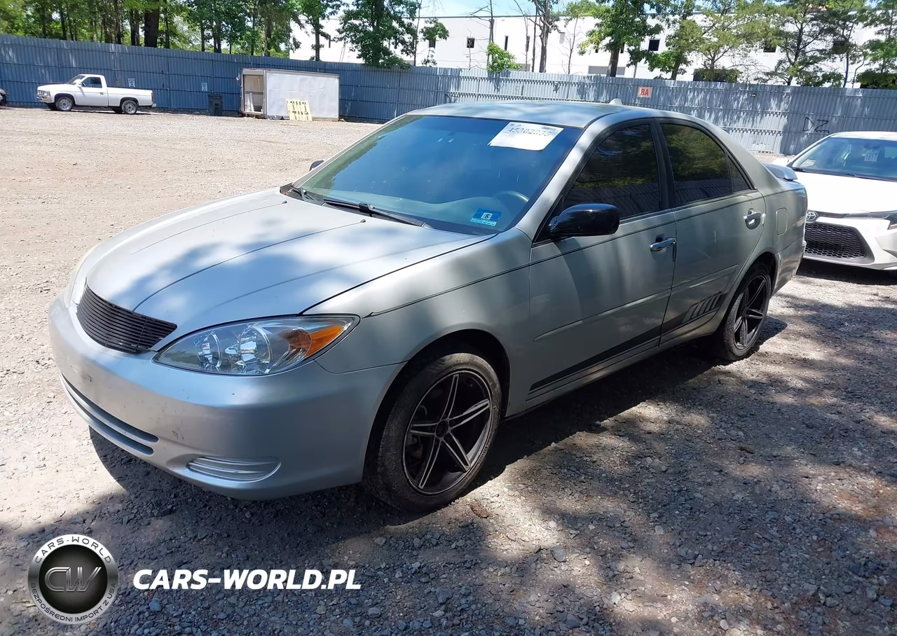 2004 Toyota Camry Le VIN:4T1BE32K24U887007 - 2
