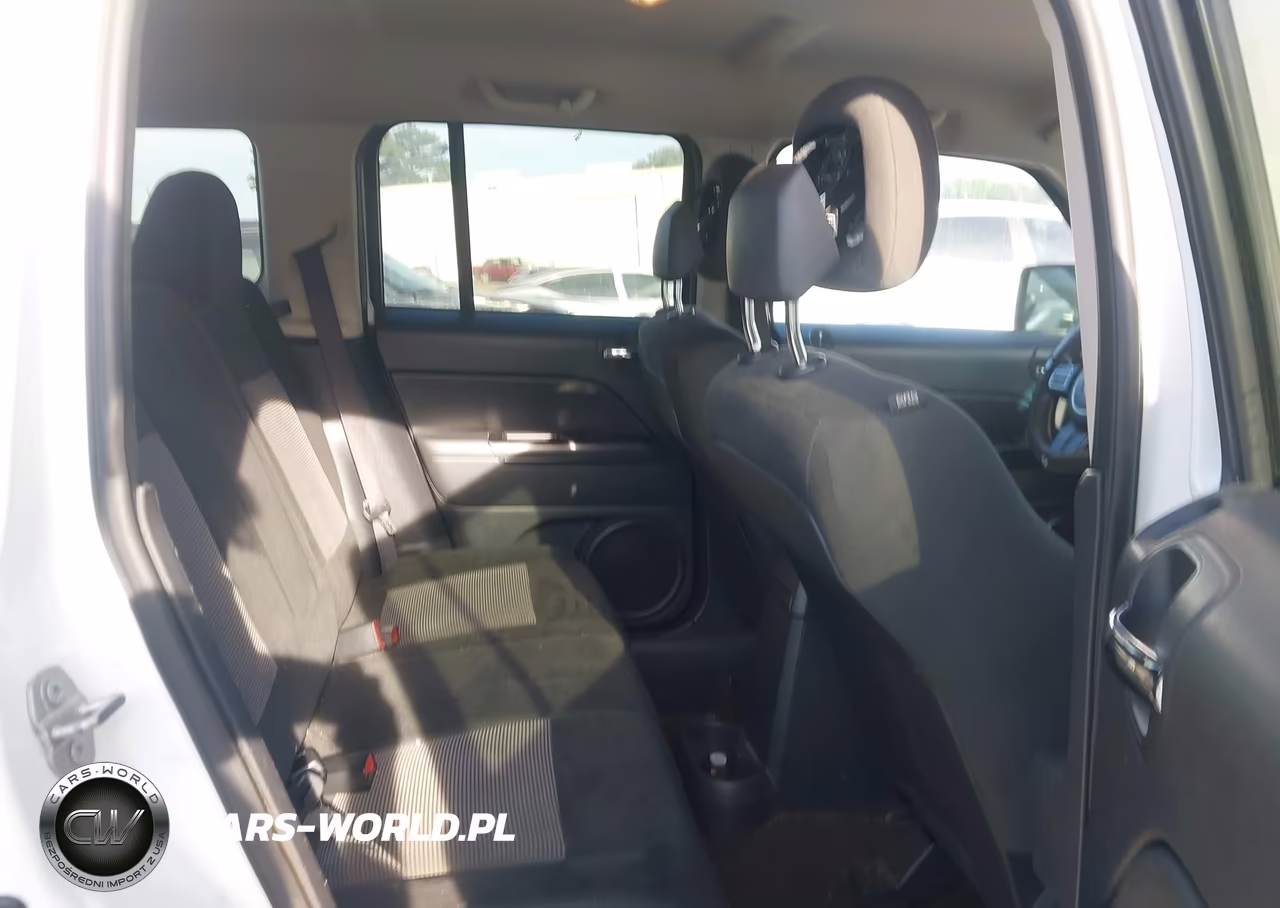 2016 Jeep Patriot Sport VIN:1C4NJRBB1GD781975 - 8