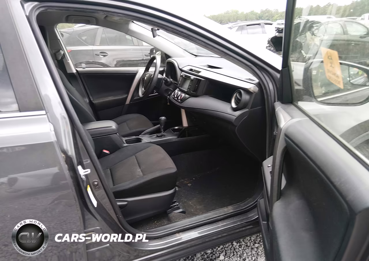 2017 Toyota Rav4 Le VIN:JTMZFREVXHJ129951 - 5