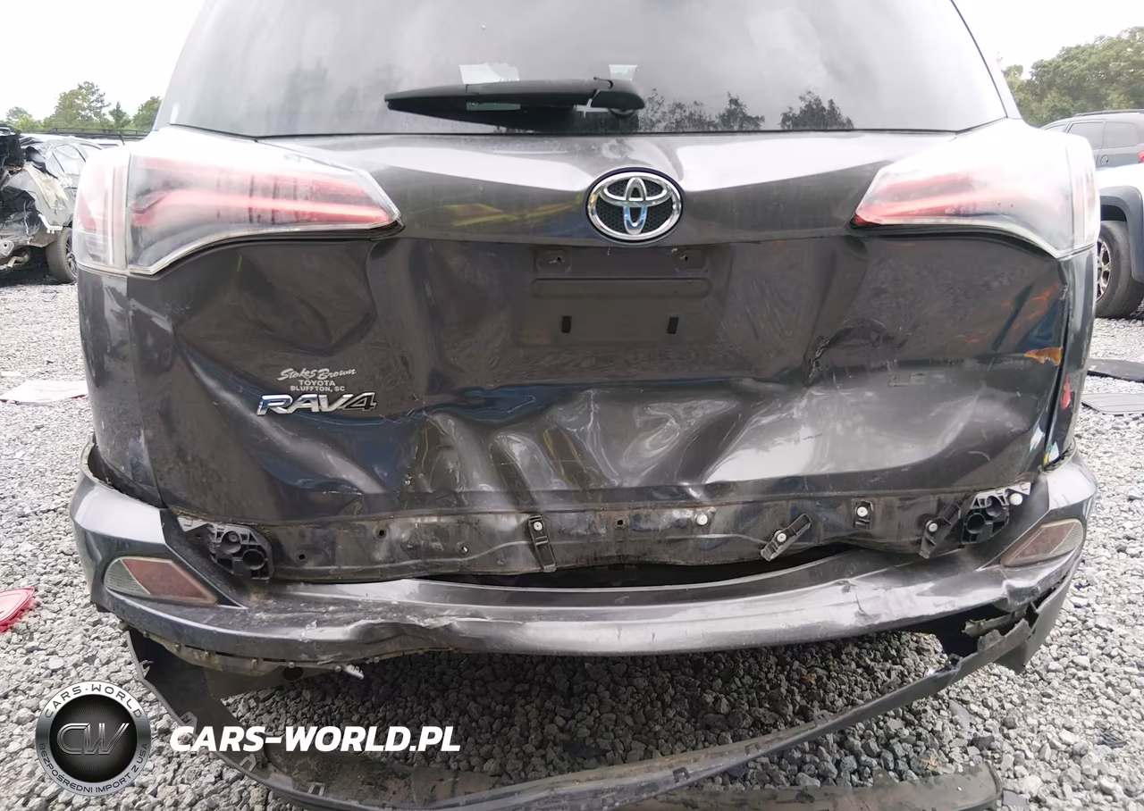 2017 Toyota Rav4 Le VIN:JTMZFREVXHJ129951 - 6