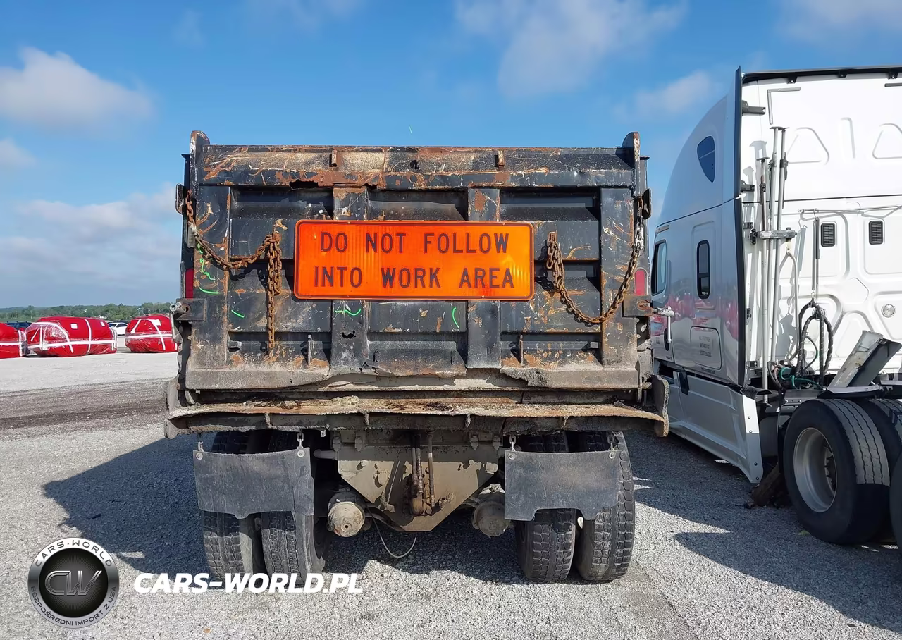 2004 International 7000 7600 VIN:1HTWYATT94J081209 - 17