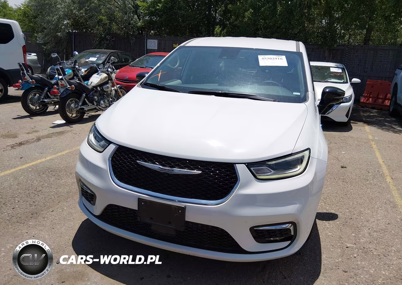 2024 Chrysler Pacifica Hybrid Select VIN:2C4RC1S71RR198735 - 12