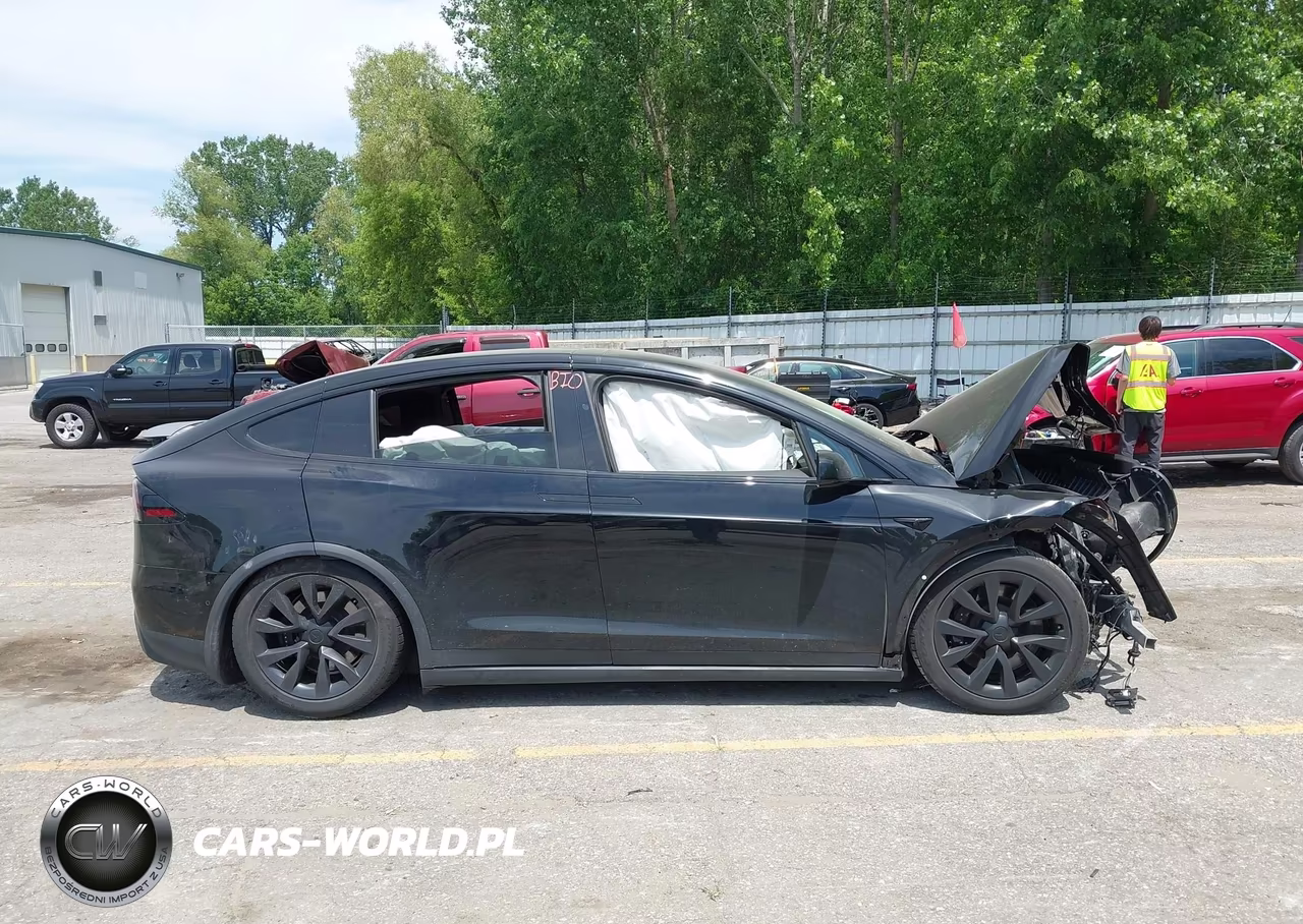 2022 Tesla Model X Dual Motor All-Wheel Drive-Plaid Tri Motor All-Wheel Drive VIN:7SAXCDE55NF340578 - 11