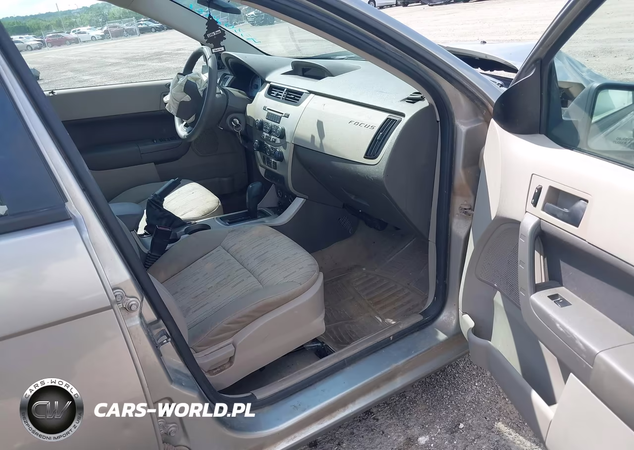 2008 Ford Focus Se-Ses VIN:1FAHP35N68W182385 - 5
