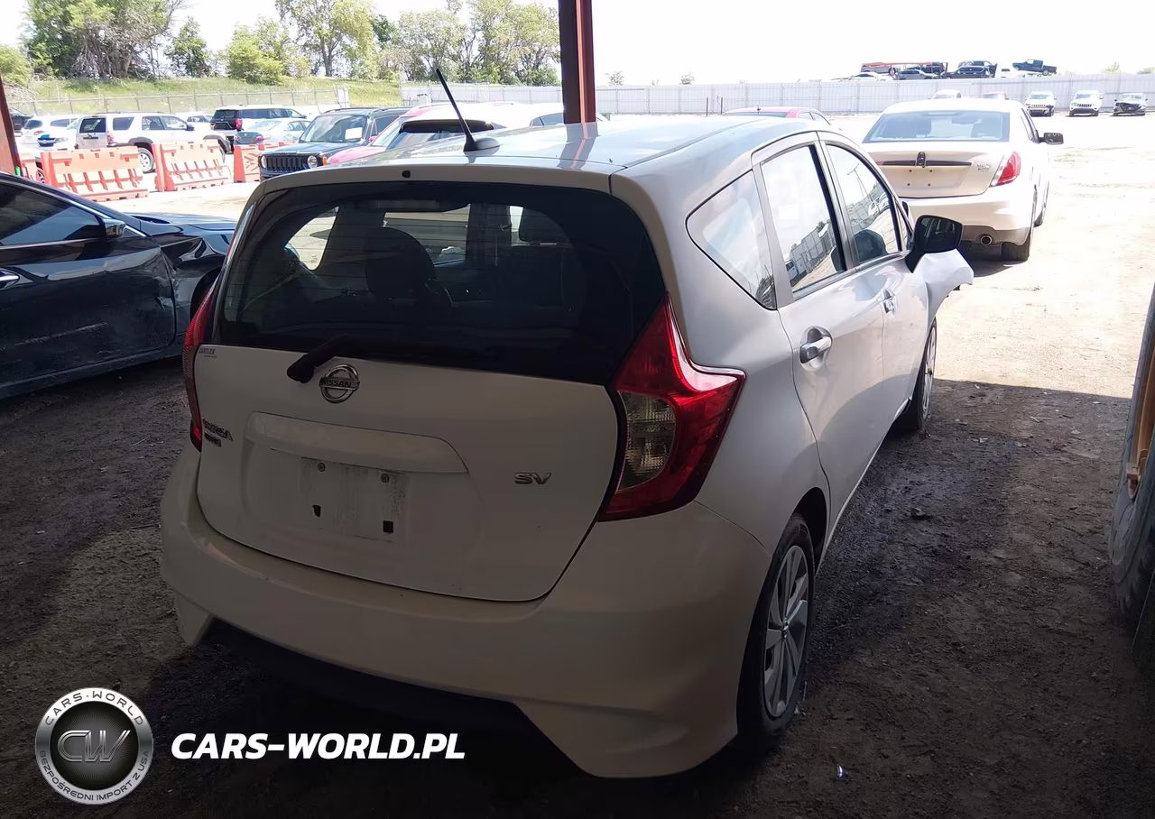 2017 Nissan Versa Note Sv VIN:3N1CE2CP5HL375855 - 4