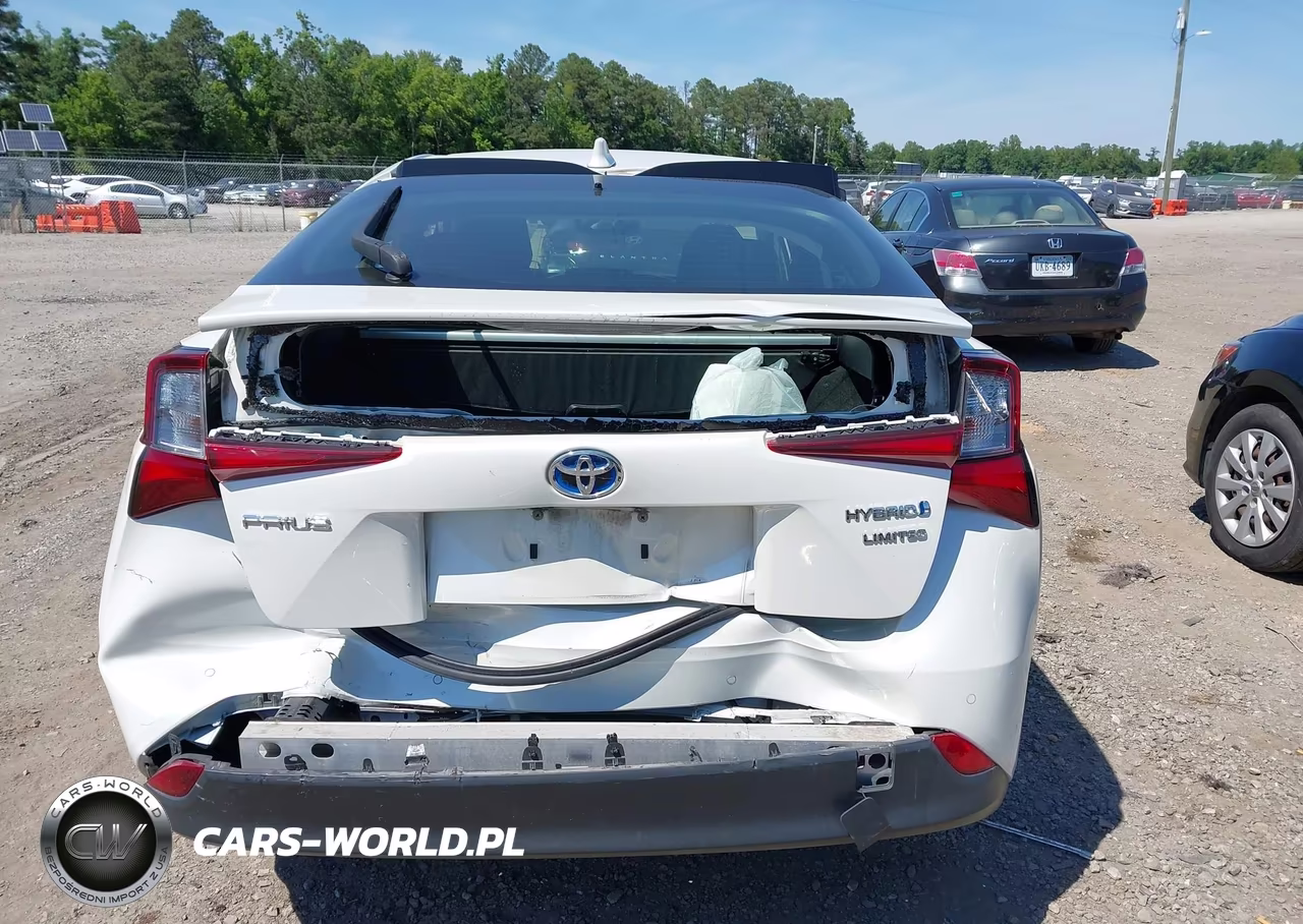 2019 Toyota Prius Limited VIN:JTDKARFU2K3080679 - 16