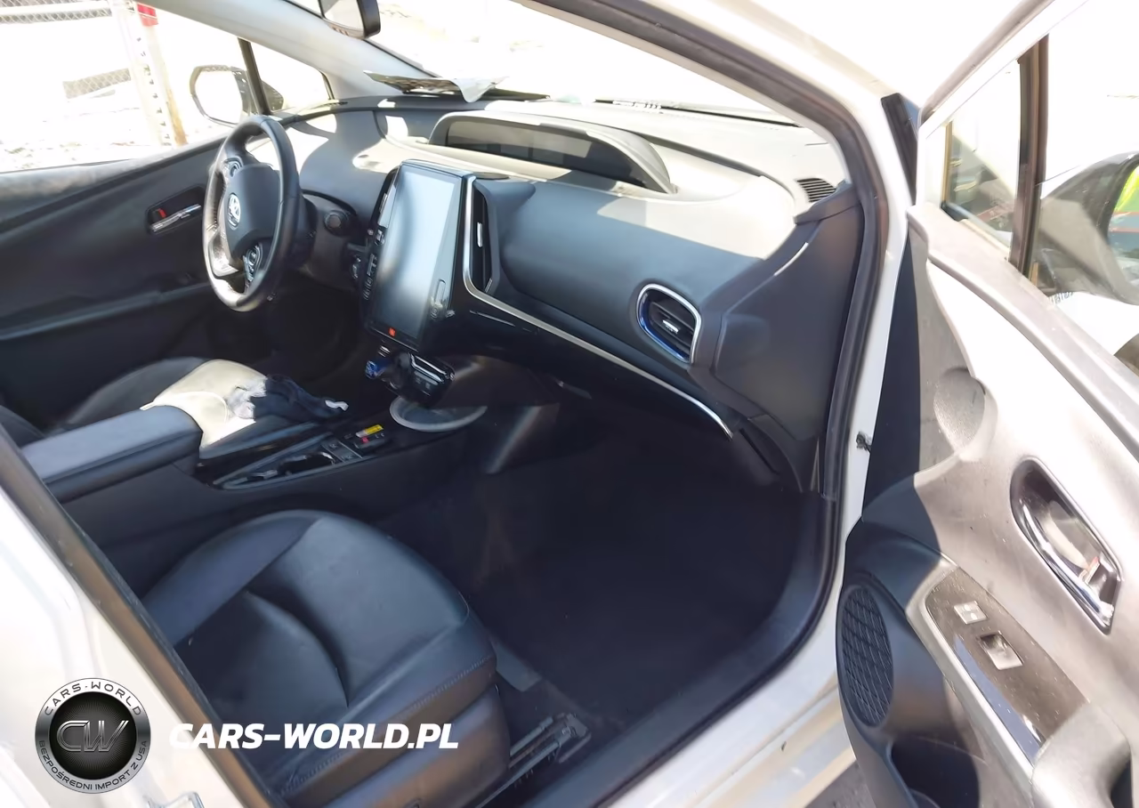 2019 Toyota Prius Limited VIN:JTDKARFU2K3080679 - 5