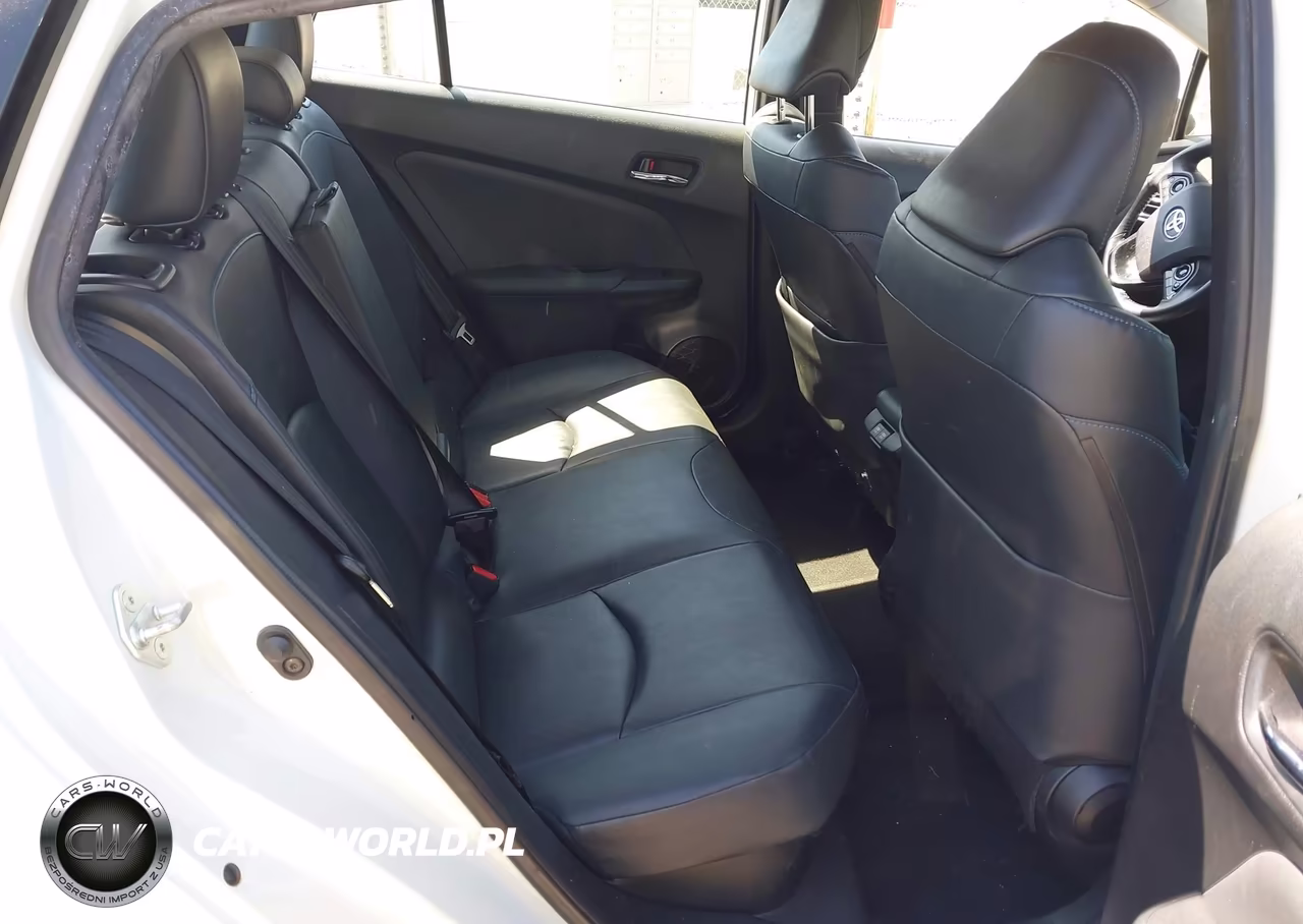 2019 Toyota Prius Limited VIN:JTDKARFU2K3080679 - 8