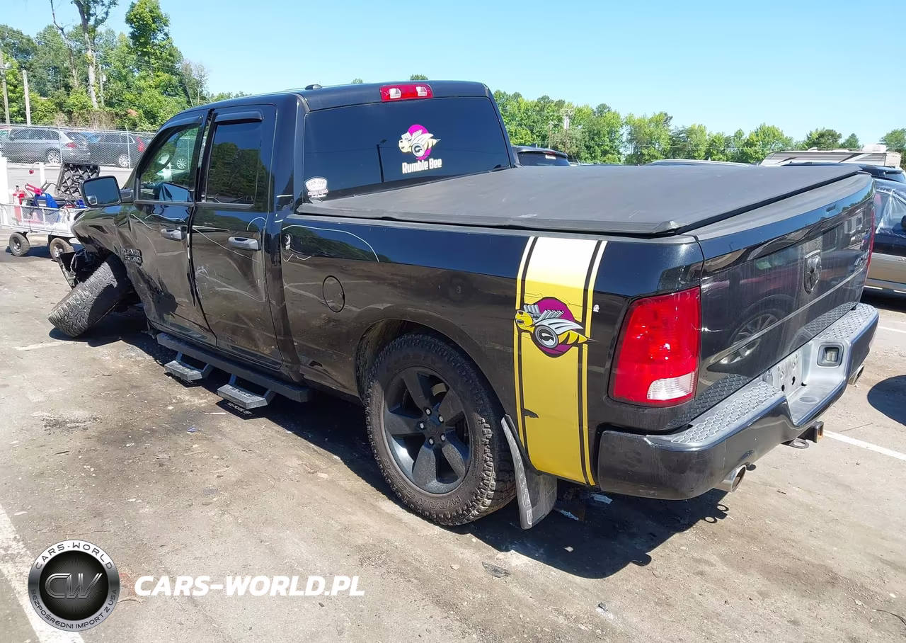 2015 Ram 1500 Express VIN:1C6RR7FT8FS698286 - 3