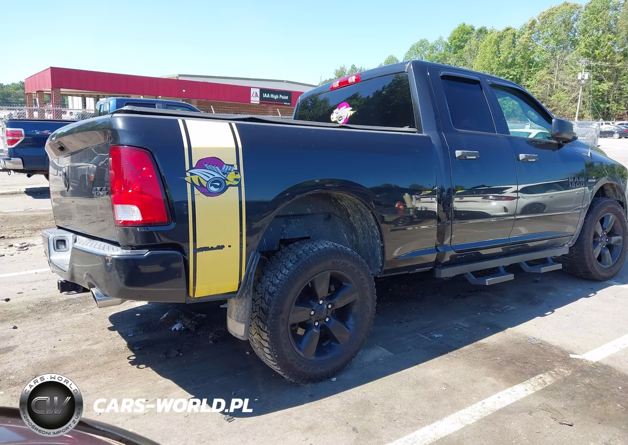 2015 Ram 1500 Express VIN:1C6RR7FT8FS698286 - 4