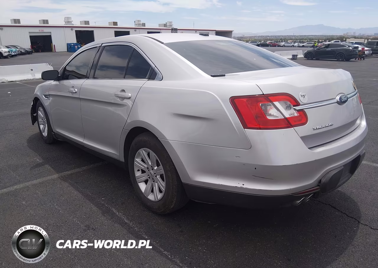 2010 Ford Taurus Se VIN:1FAHP2DW8AG140367 - 3