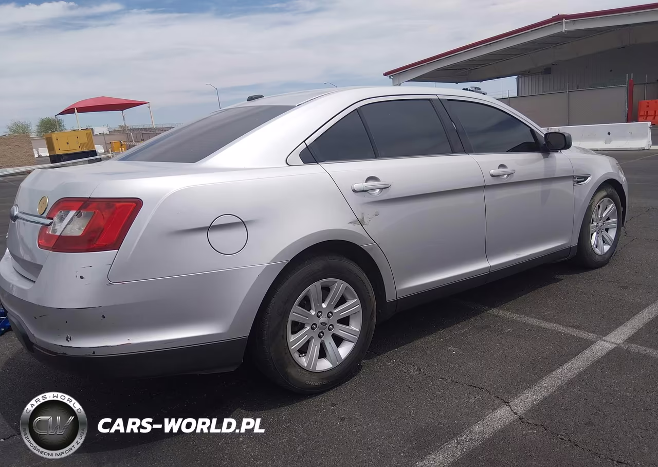 2010 Ford Taurus Se VIN:1FAHP2DW8AG140367 - 4