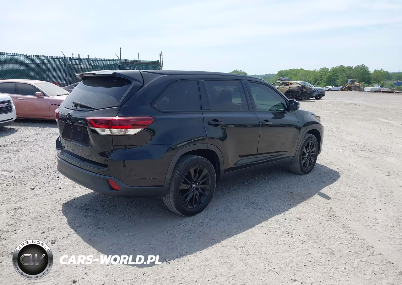 2019 Toyota Highlander Se VIN:5TDKZRFH4KS329848 - 4