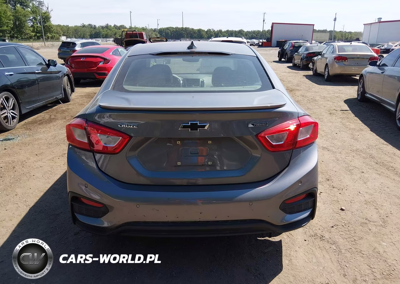 2018 Chevrolet Cruze Premier Auto VIN:1G1BF5SM8J7189437 - 16