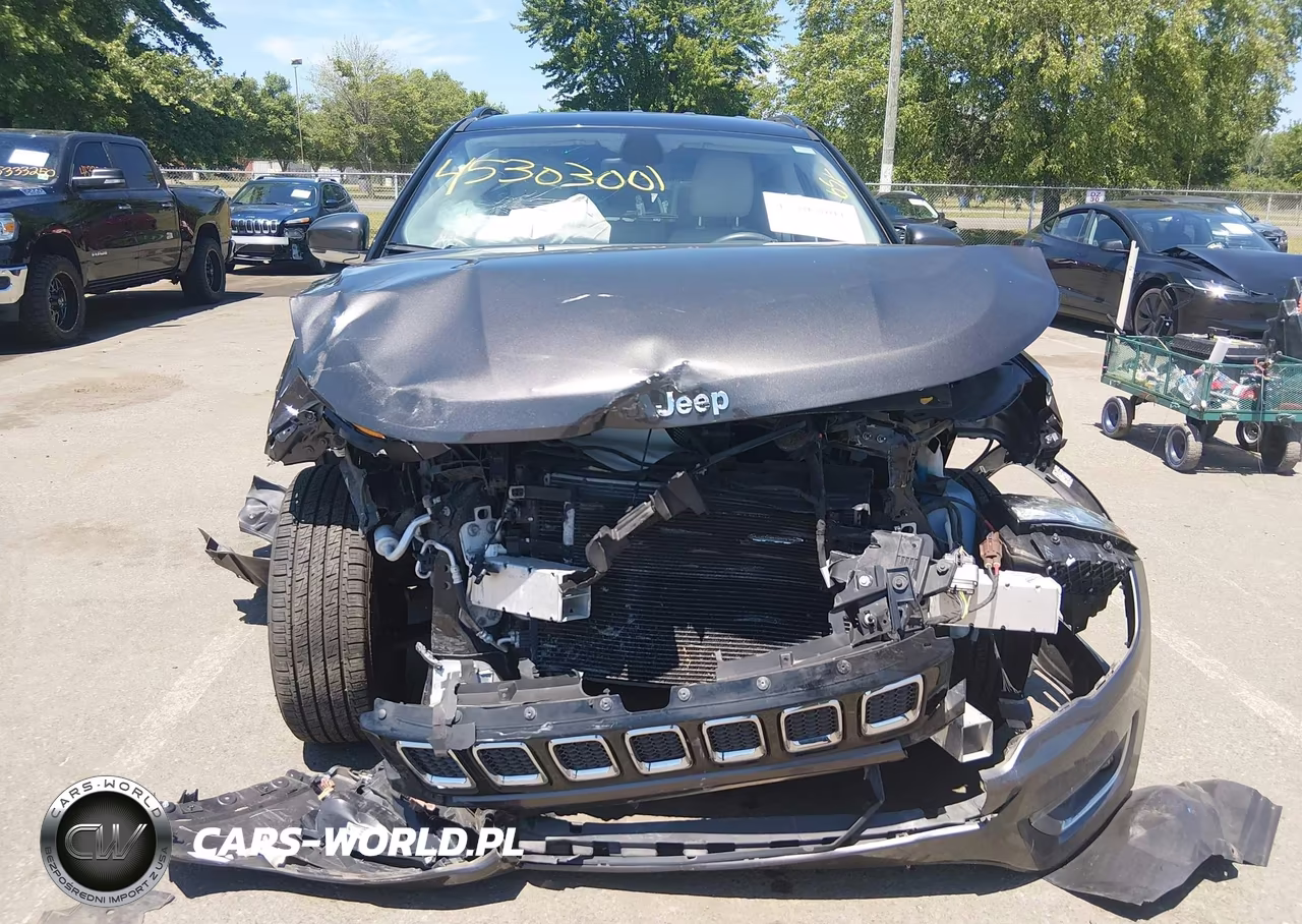 2018 Jeep Compass Limited 4X4 VIN:3C4NJDCB9JT360511 - 6