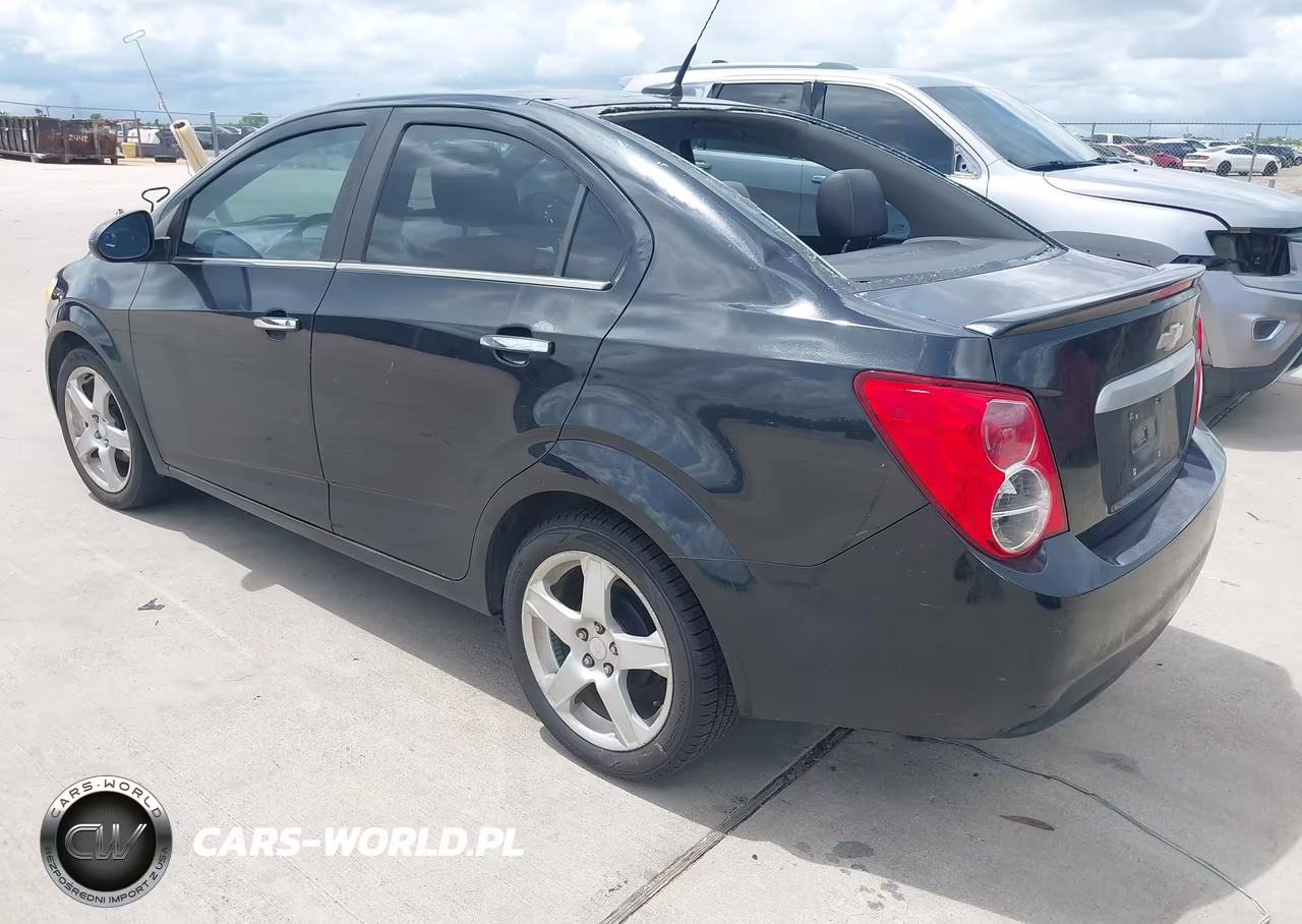 2014 Chevrolet Sonic Ltz Auto VIN:1G1JE5SB7E4225641 - 3