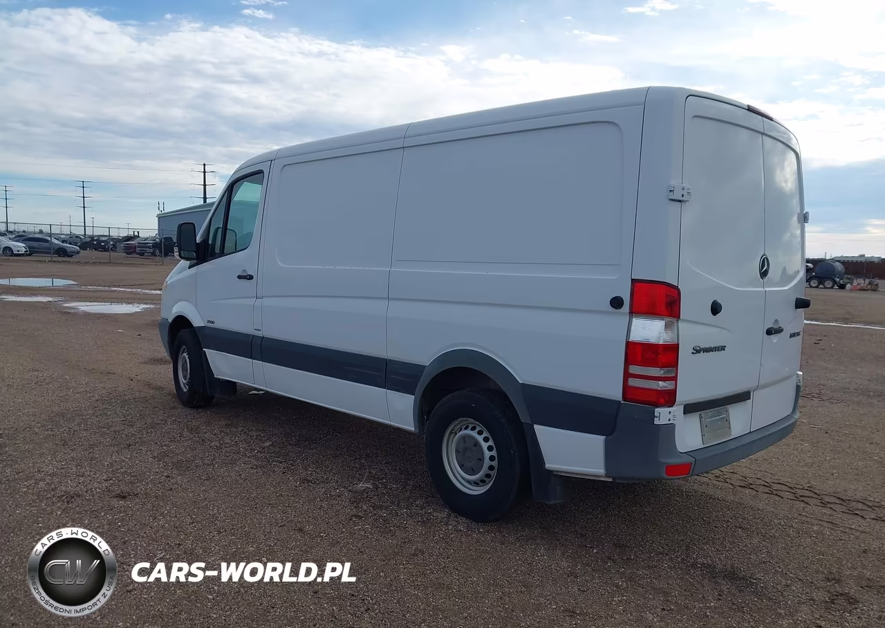 2012 Mercedes-Benz Sprinter 2500 Normal Roof VIN:WD3PE7CC8C5714782 - 3