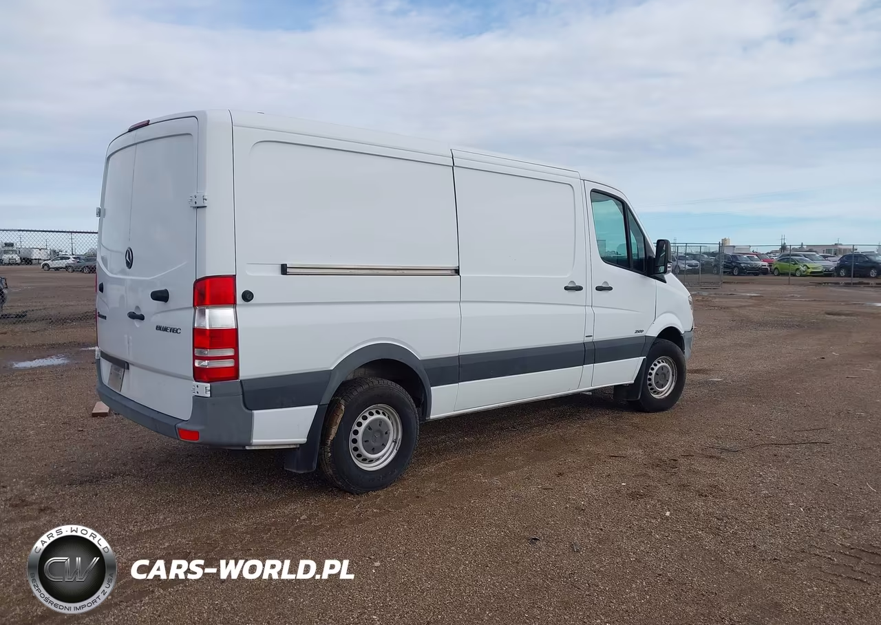 2012 Mercedes-Benz Sprinter 2500 Normal Roof VIN:WD3PE7CC8C5714782 - 4