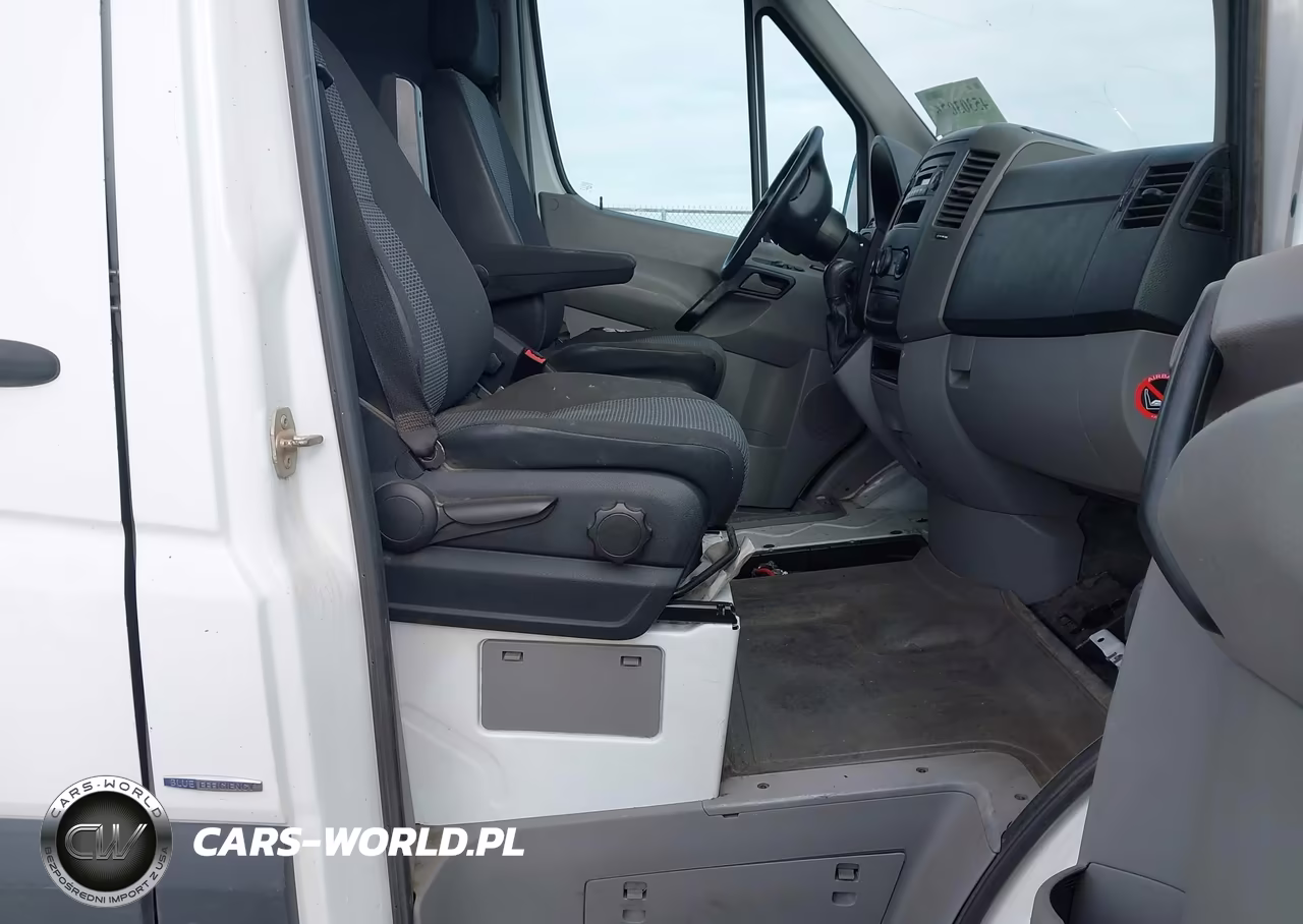 2012 Mercedes-Benz Sprinter 2500 Normal Roof VIN:WD3PE7CC8C5714782 - 5