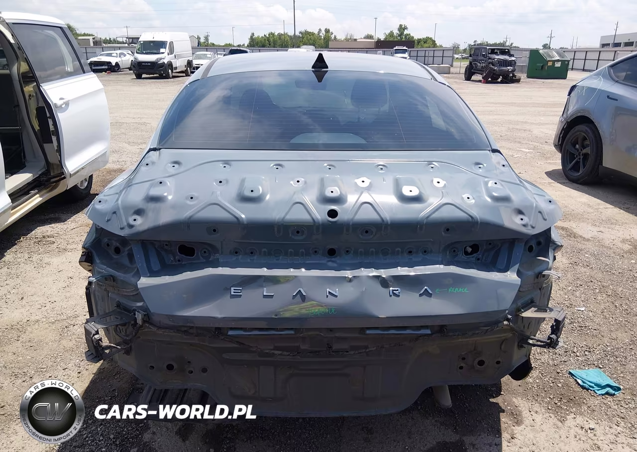 2022 Hyundai Elantra Sel VIN:KMHLM4AG6NU348949 - 17