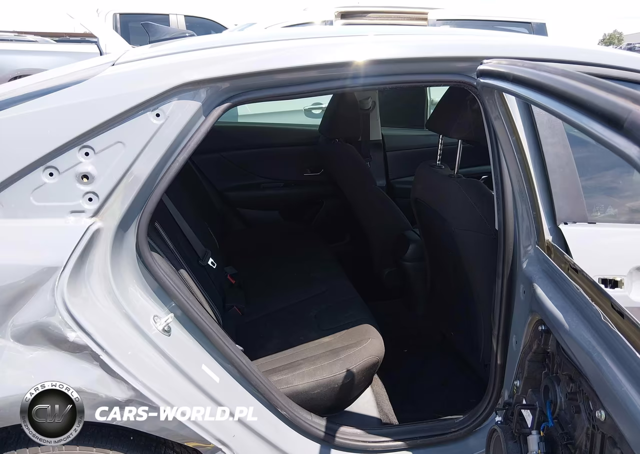 2022 Hyundai Elantra Sel VIN:KMHLM4AG6NU348949 - 8