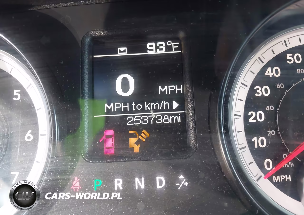 2015 Ram 1500 Tradesman VIN:1C6RR7FT3FS597270 - 15