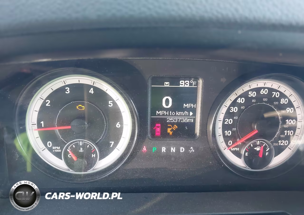 2015 Ram 1500 Tradesman VIN:1C6RR7FT3FS597270 - 7