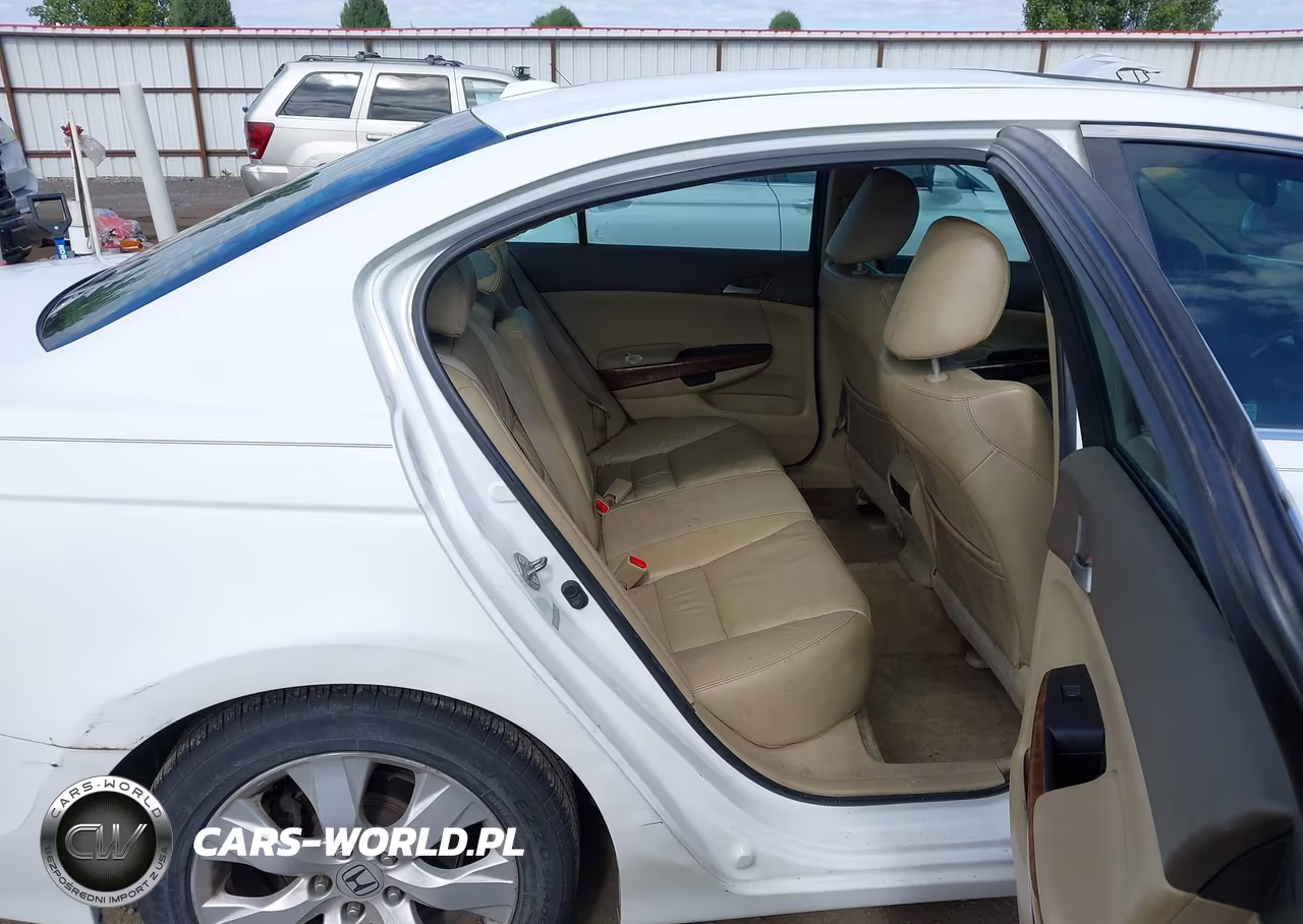 2010 Honda Accord 2.4 Ex-L VIN:1HGCP2F85AA156047 - 8