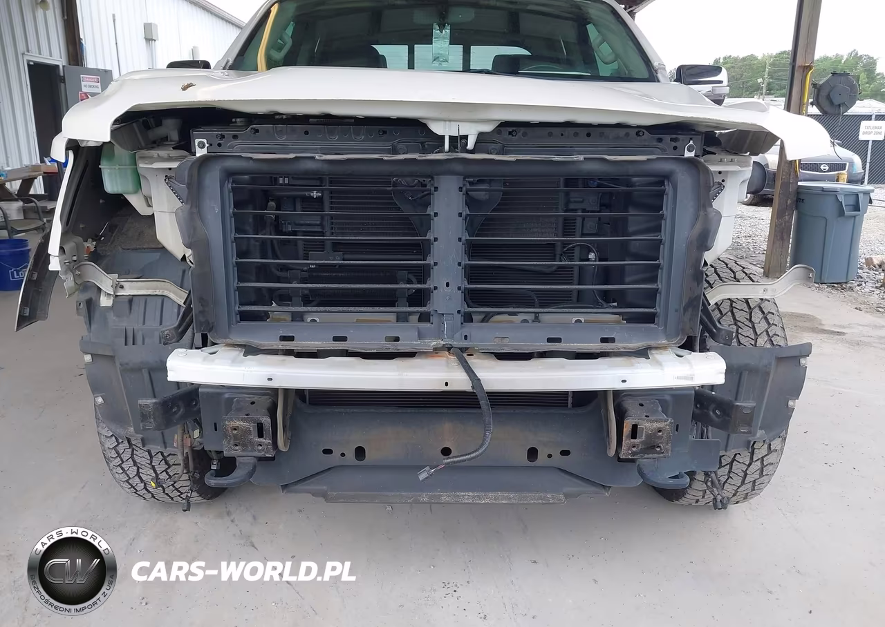2018 Nissan Titan Platinum Reserve VIN:1N6AA1E55JN510888 - 13