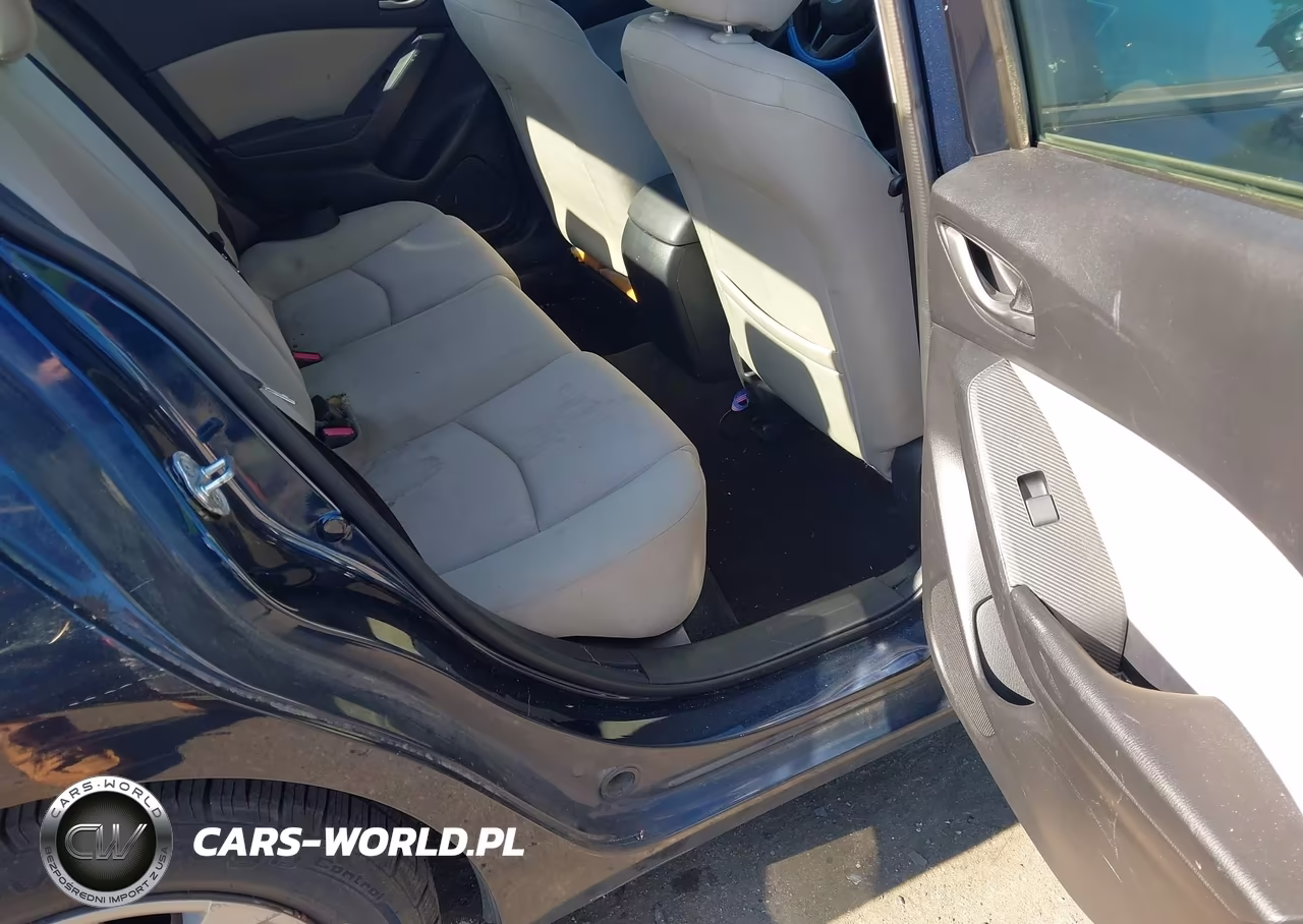 2015 Mazda Mazda3 I Sport VIN:3MZBM1U70FM149201 - 8