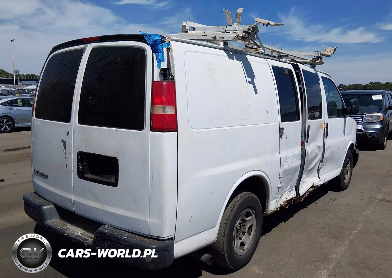 2005 Chevrolet Express VIN:1GCFG15X651269476 - 4