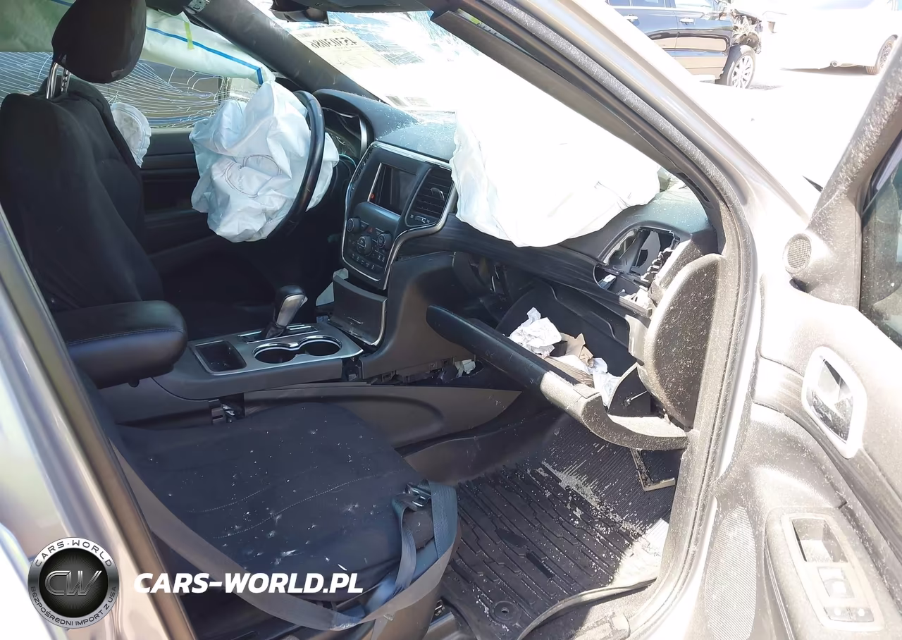 2021 Jeep Grand Cherokee Laredo E 4X4 VIN:1C4RJFAG4MC872995 - 5