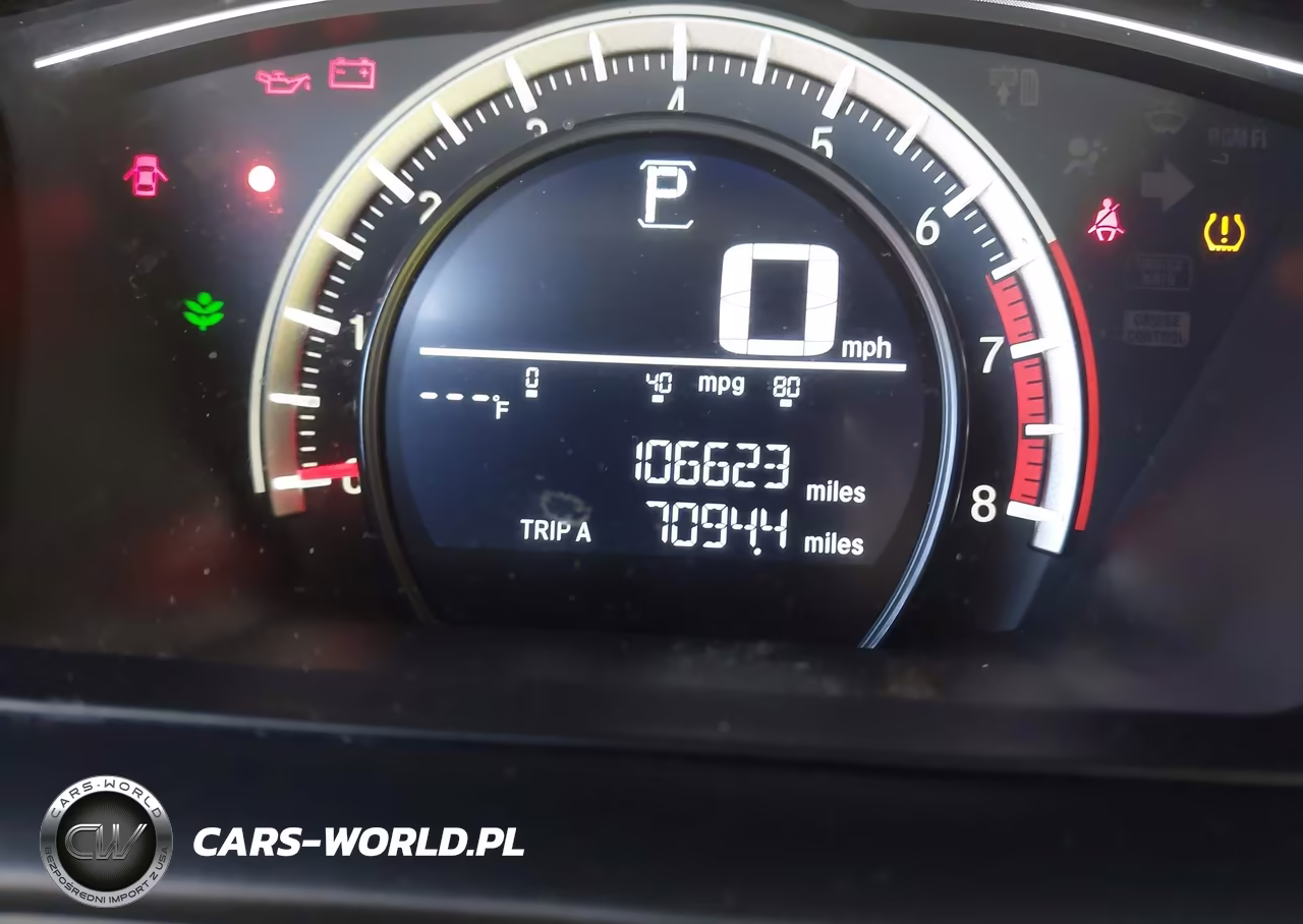 2018 Honda Civic Sport VIN:SHHFK7H46JU429147 - 14