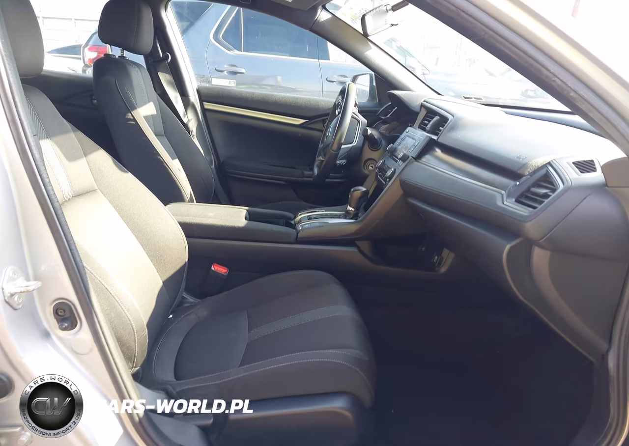 2018 Honda Civic Sport VIN:SHHFK7H46JU429147 - 5