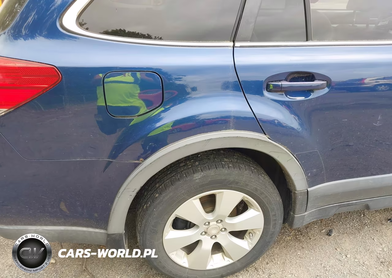 2010 Subaru Outback 2.5I Premium VIN:4S4BRBGC1A3314133 - 6