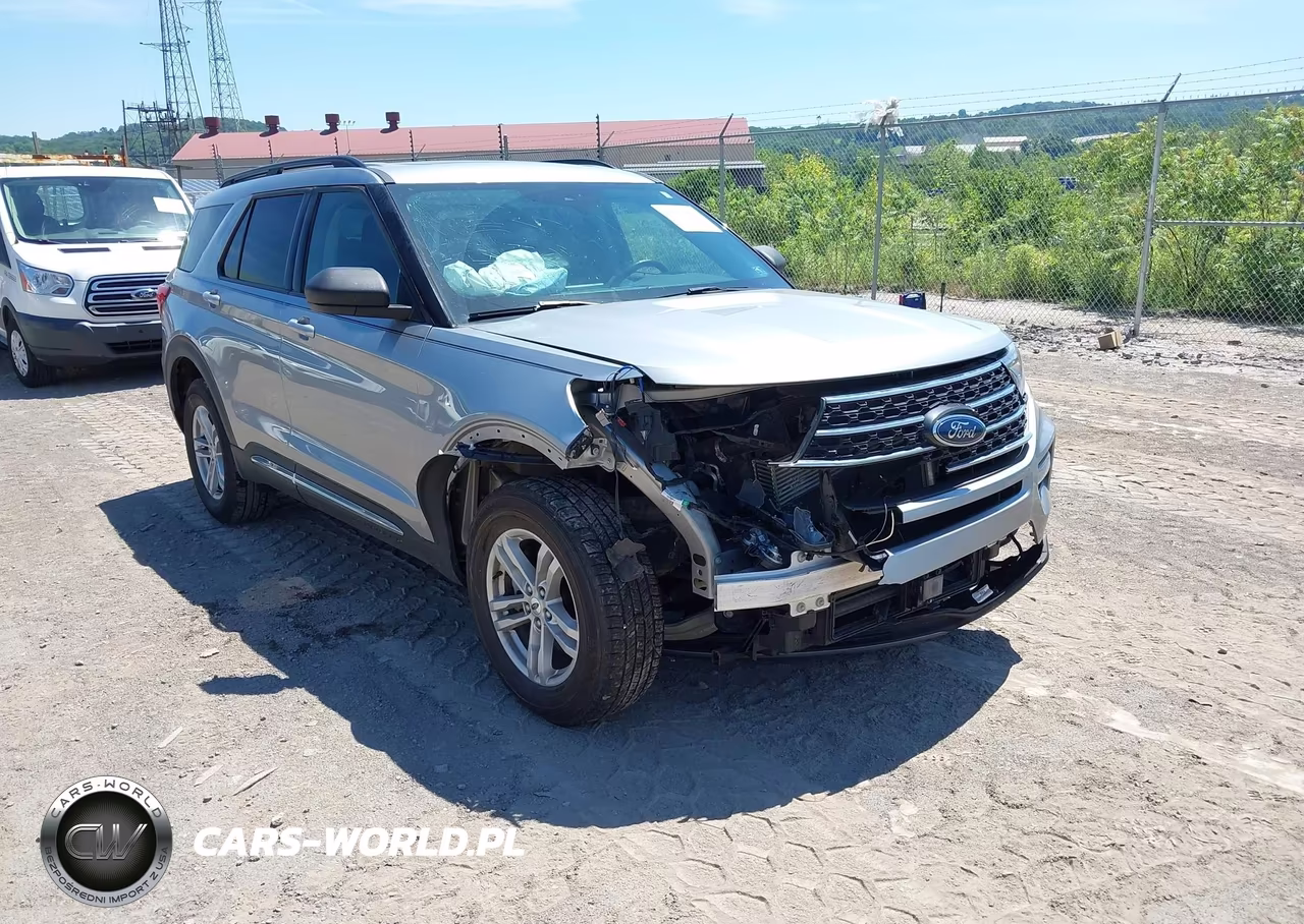 2022 Ford Explorer Xlt – zdjęcie 1 z 16