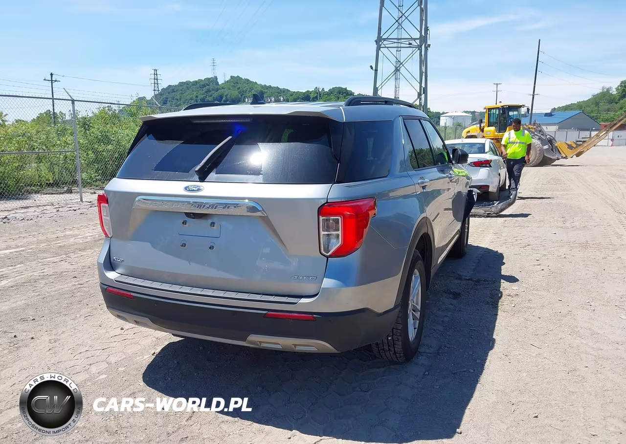 2022 Ford Explorer Xlt VIN:1FMSK8DHXNGB86299 - 4