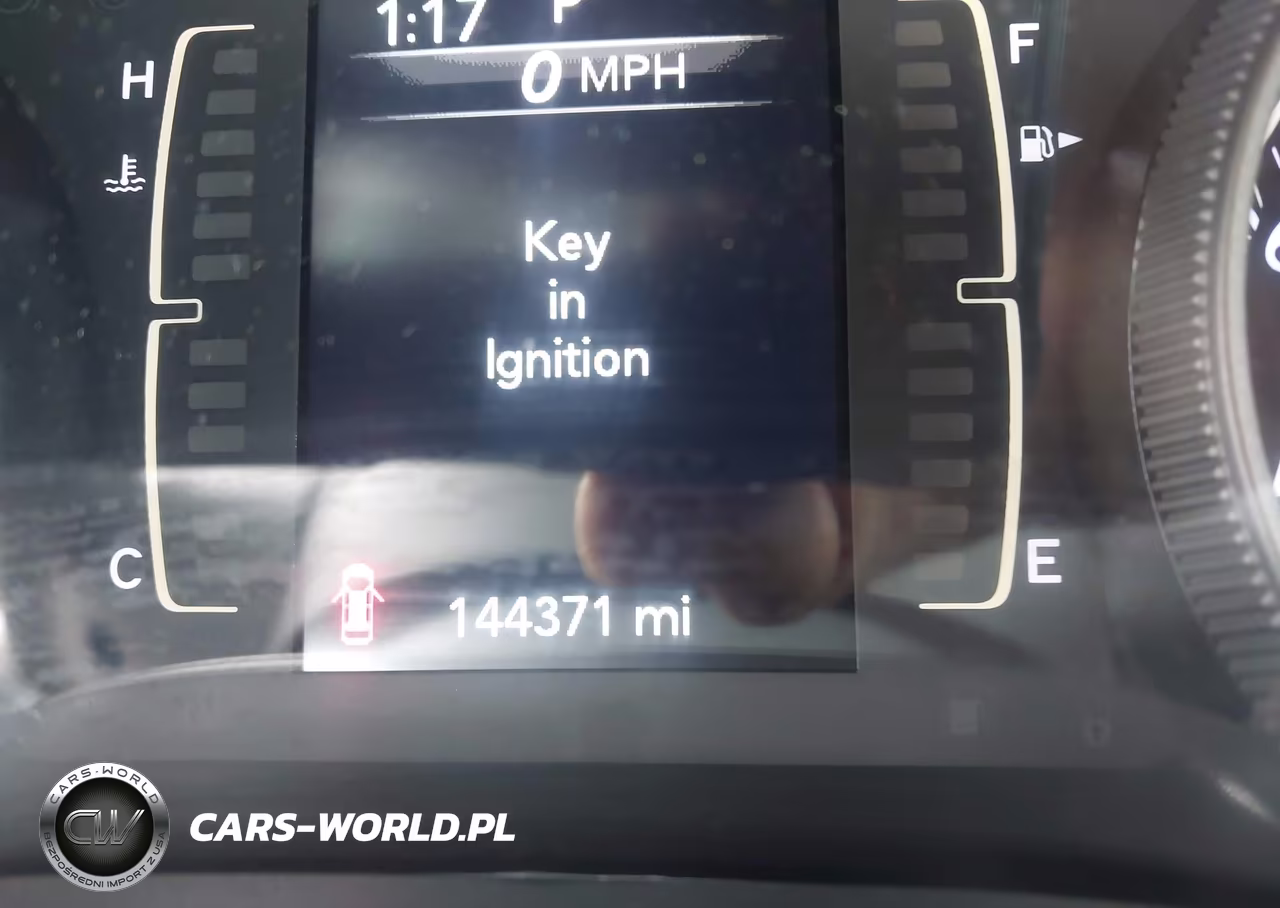 2019 Jeep Cherokee Latitude Fwd VIN:1C4PJLCB3KD365651 - 16