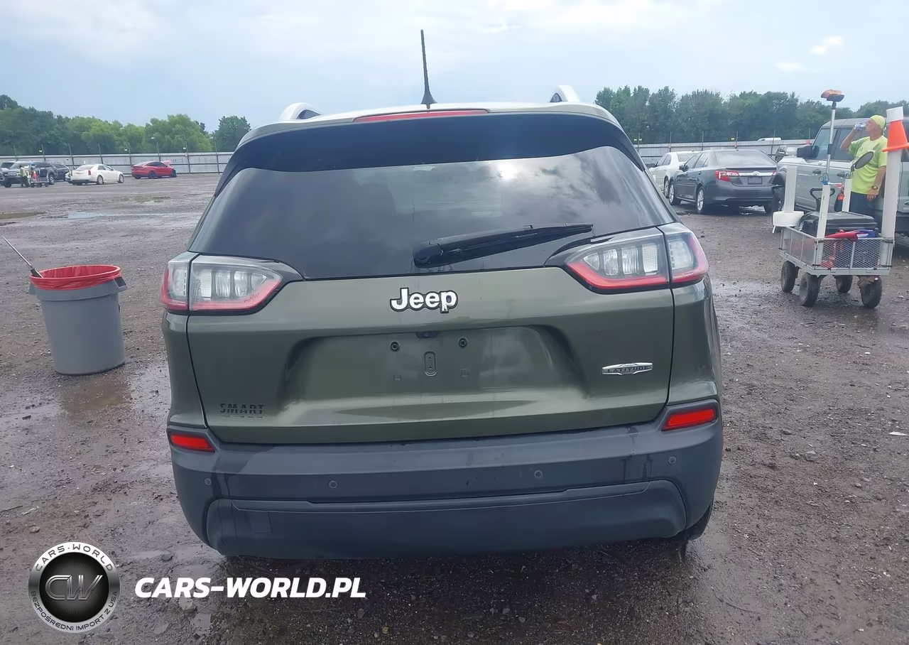 2019 Jeep Cherokee Latitude Fwd VIN:1C4PJLCB3KD365651 - 17