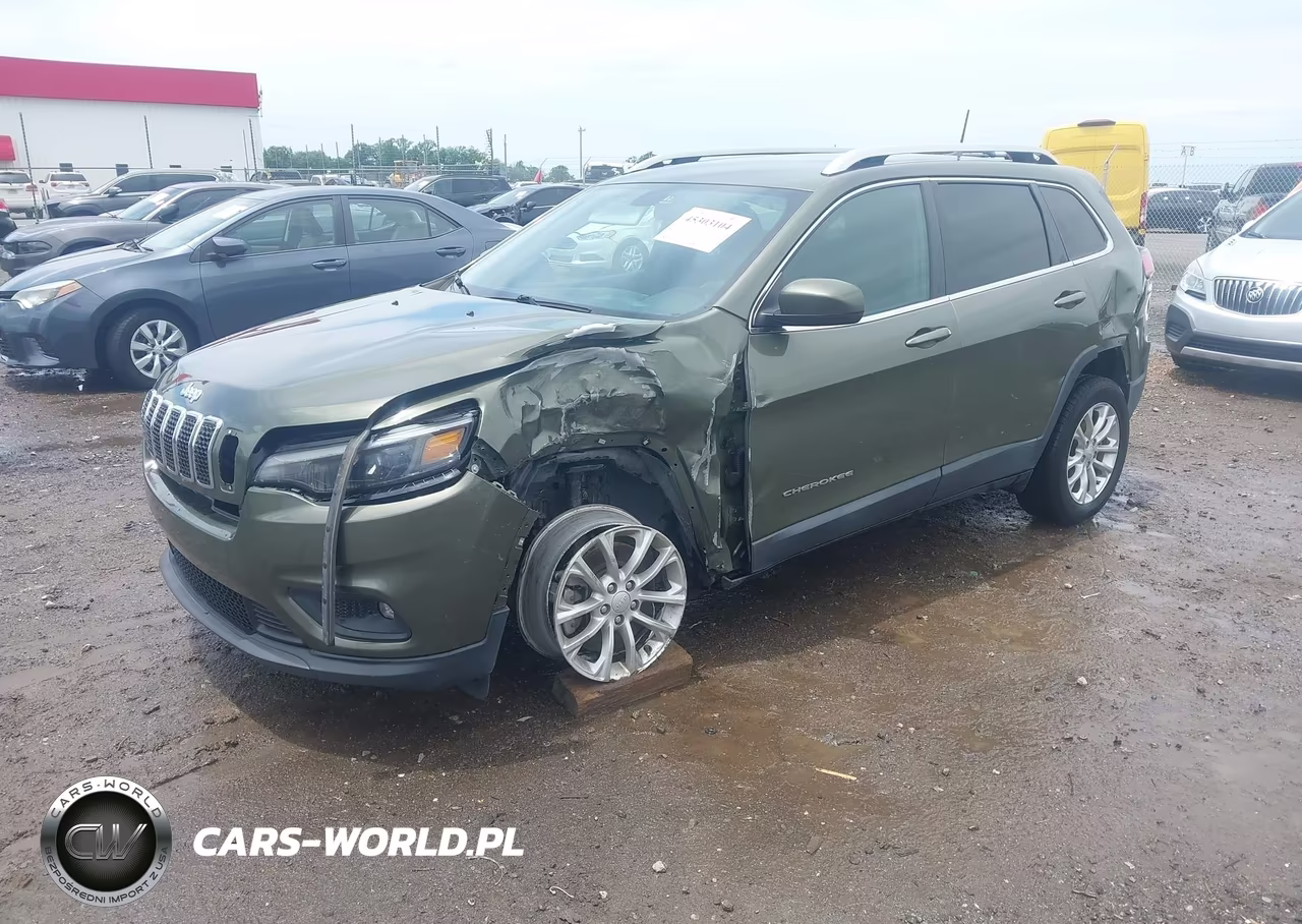 2019 Jeep Cherokee Latitude Fwd VIN:1C4PJLCB3KD365651 - 2