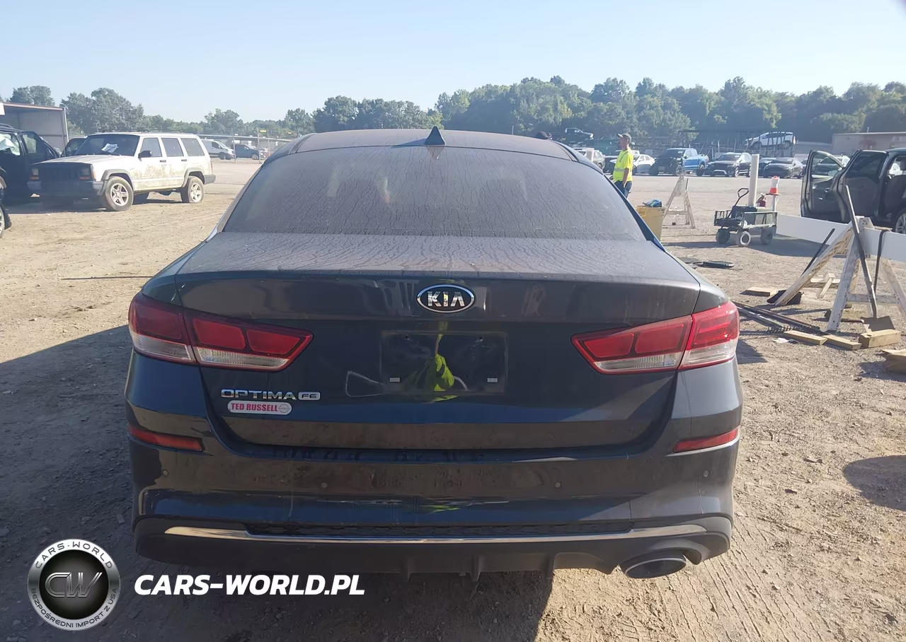 2019 Kia Optima Lx VIN:5XXGT4L34KG298864 - 16