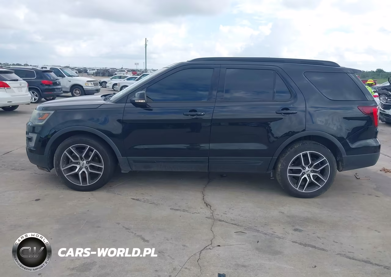 2016 Ford Explorer Sport VIN:1FM5K8GT1GGC04219 - 14