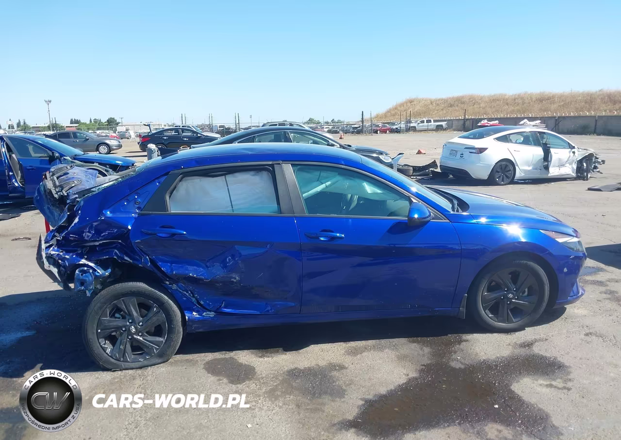 2022 Hyundai Elantra Sel VIN:KMHLM4AG4NU283552 - 13
